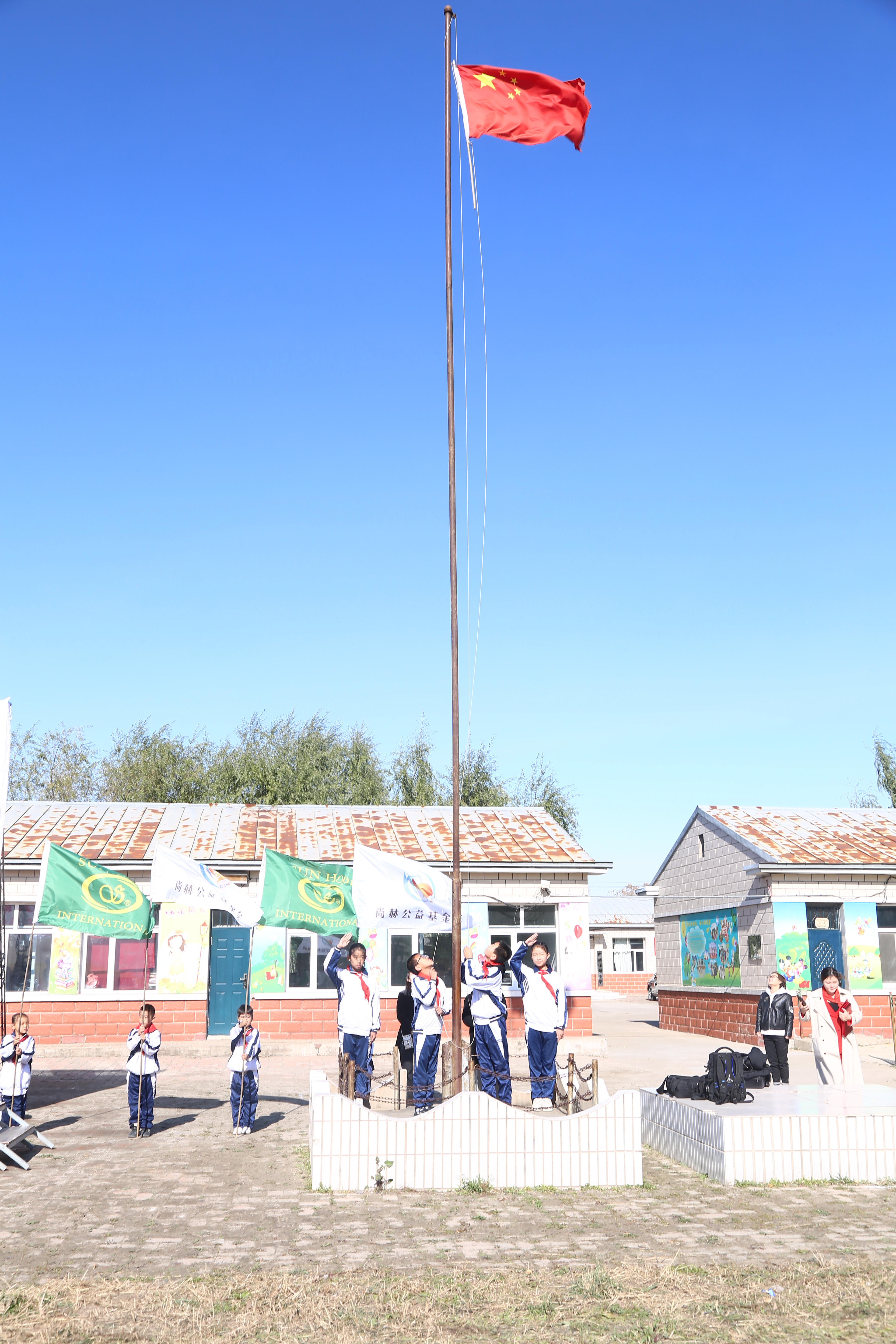 第194所 杜尔伯特蒙古族自治县铁东万象城(中国)徐超小学