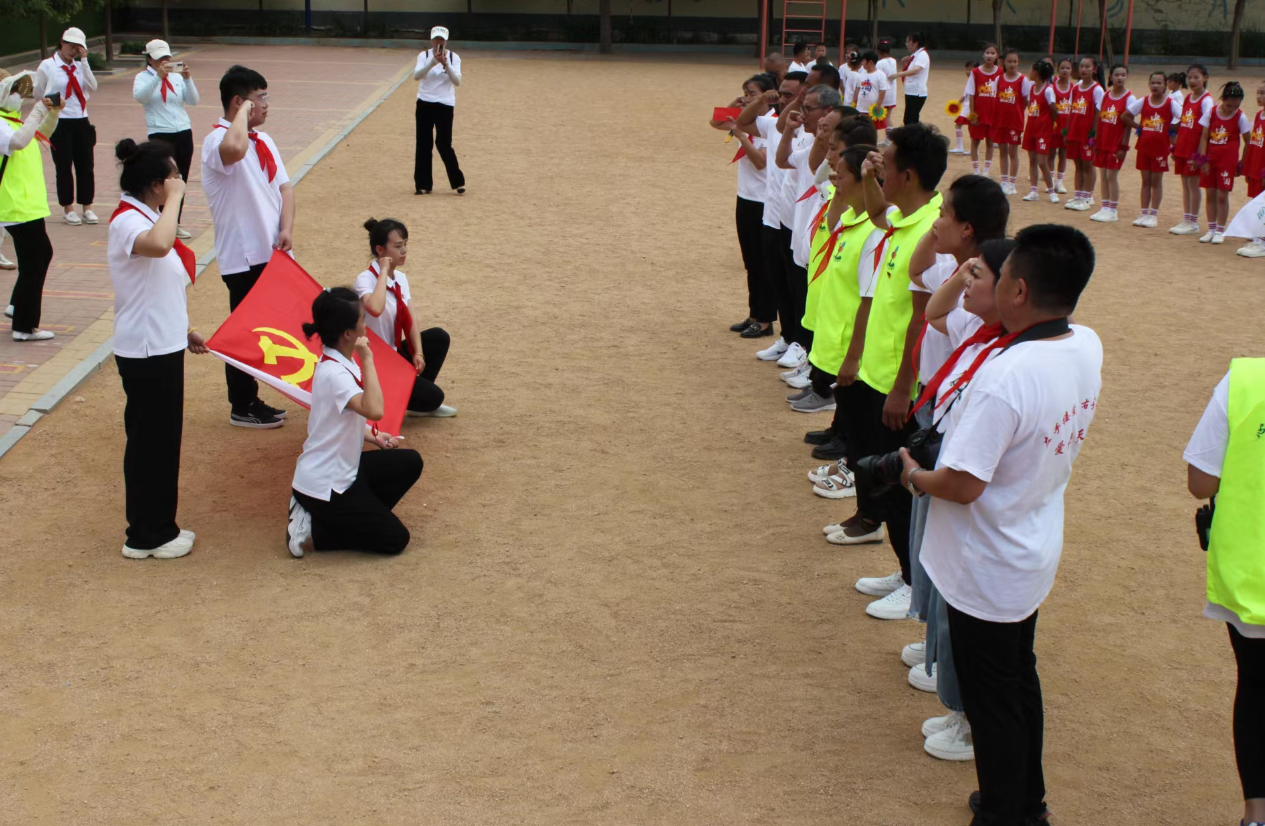 第234所 辽宁省锦州市义县瓦子峪镇  万象城(中国)常凤秋小学