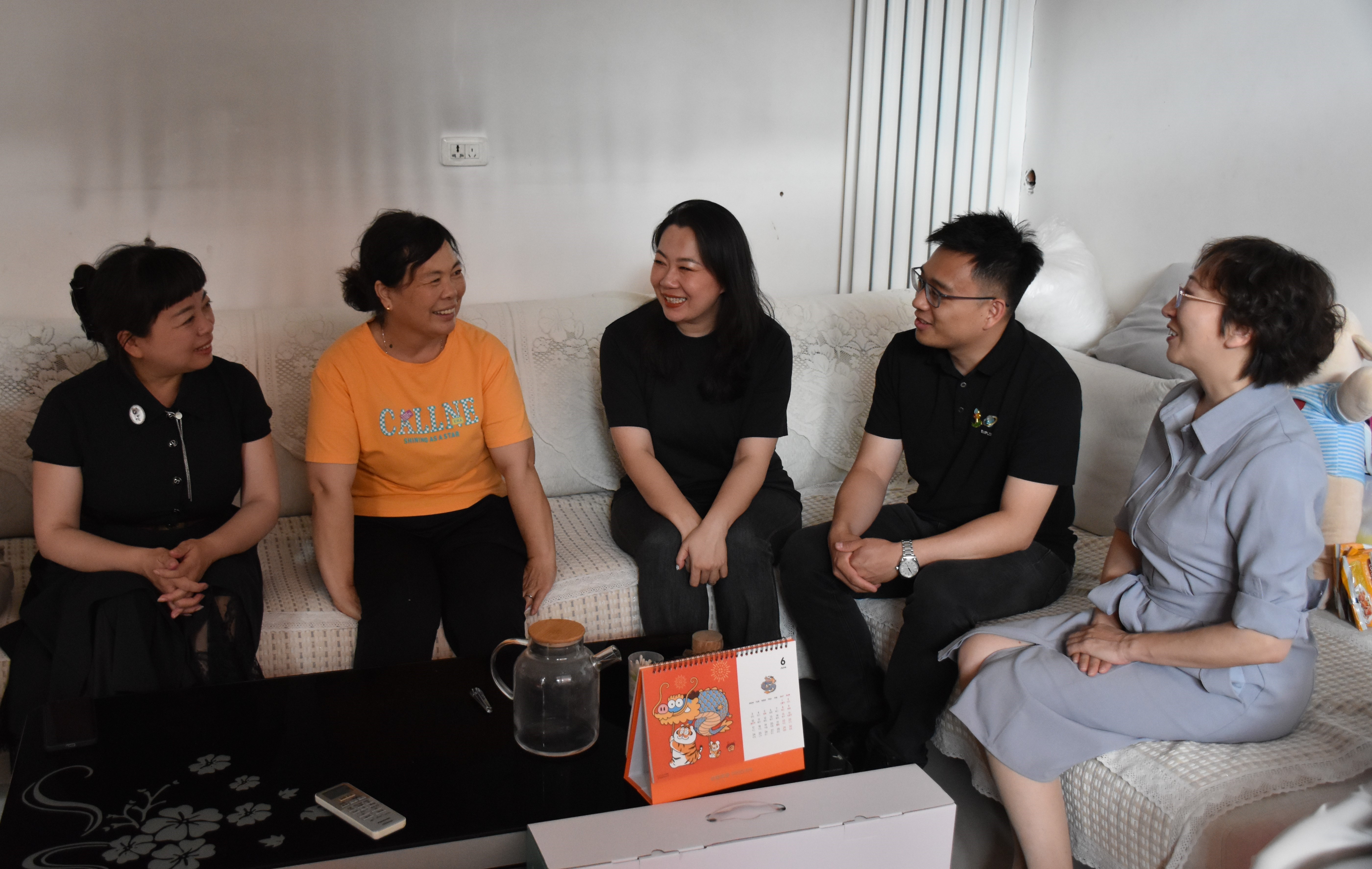 万象城(中国)公益送温暖：6载慈善 660名单亲母亲受益