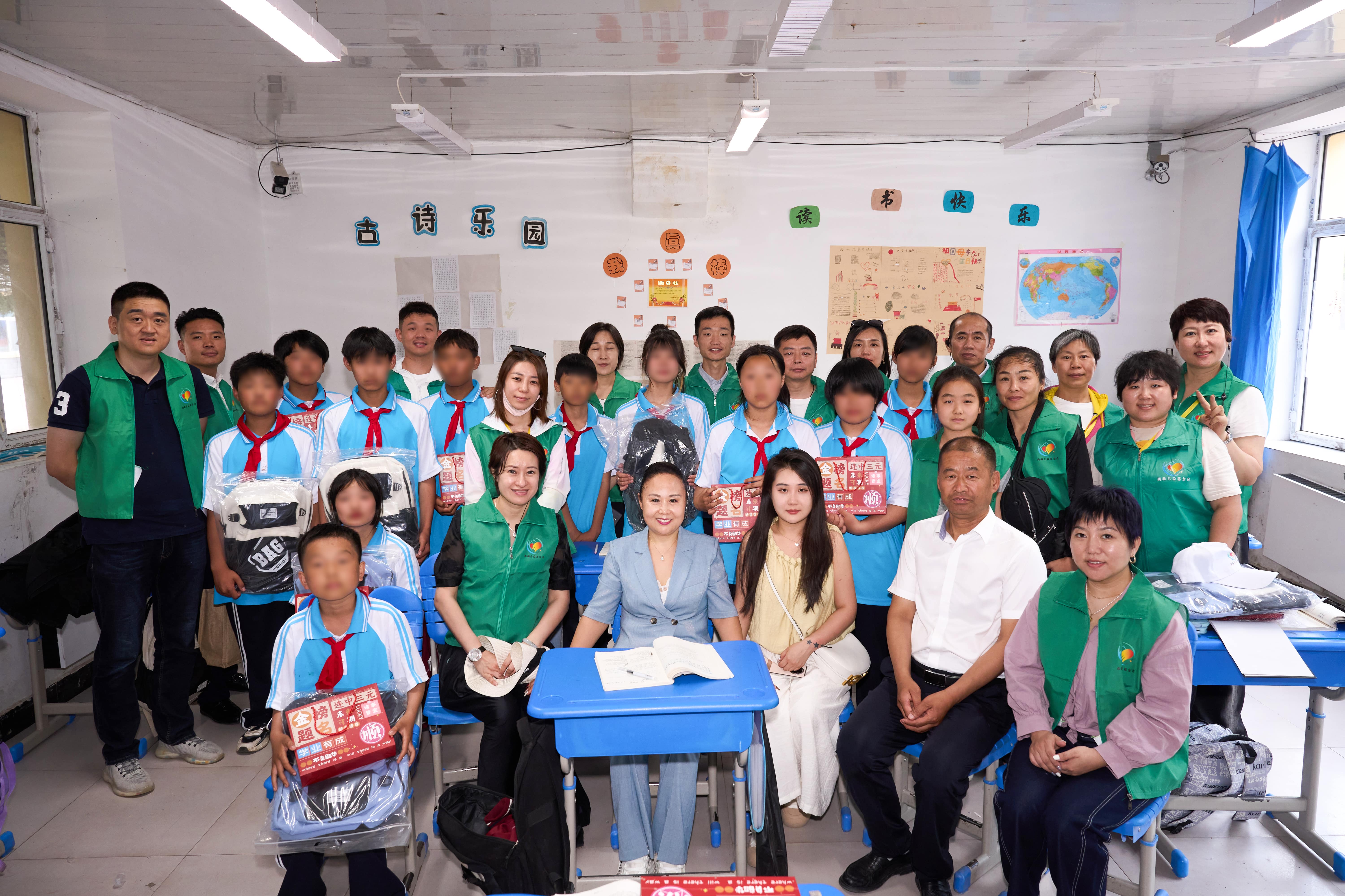 第254所 黑龙江巴彦县黑山镇民乐村万象城(中国)侯玉霞学校 第254所 黑龙江巴彦县黑山镇民乐村万象城(中国)侯玉霞学校