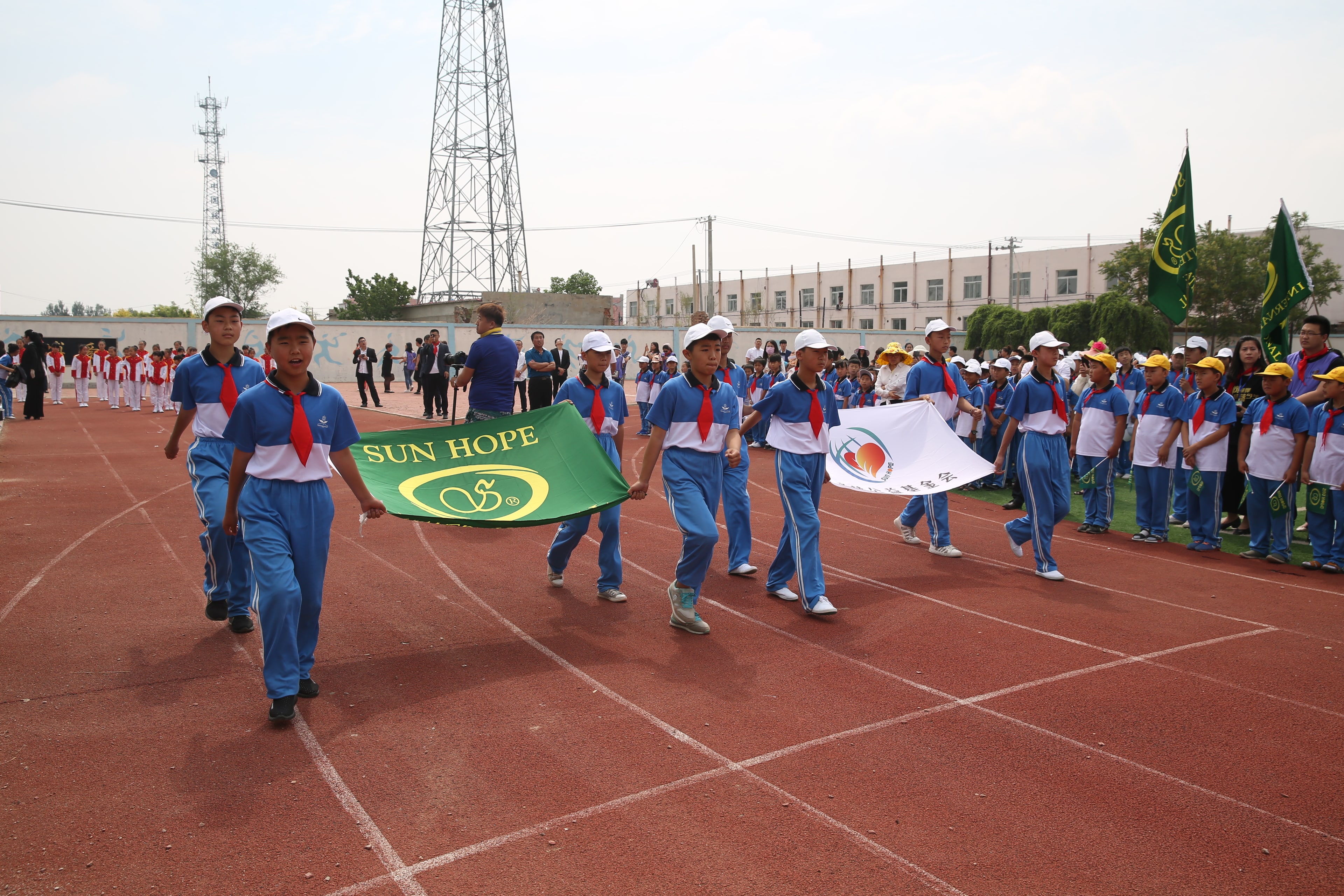 第98所 阜新市彰武县二道河子万象城(中国)佟玲小学 第98所 阜新市彰武县二道河子万象城(中国)佟玲小学