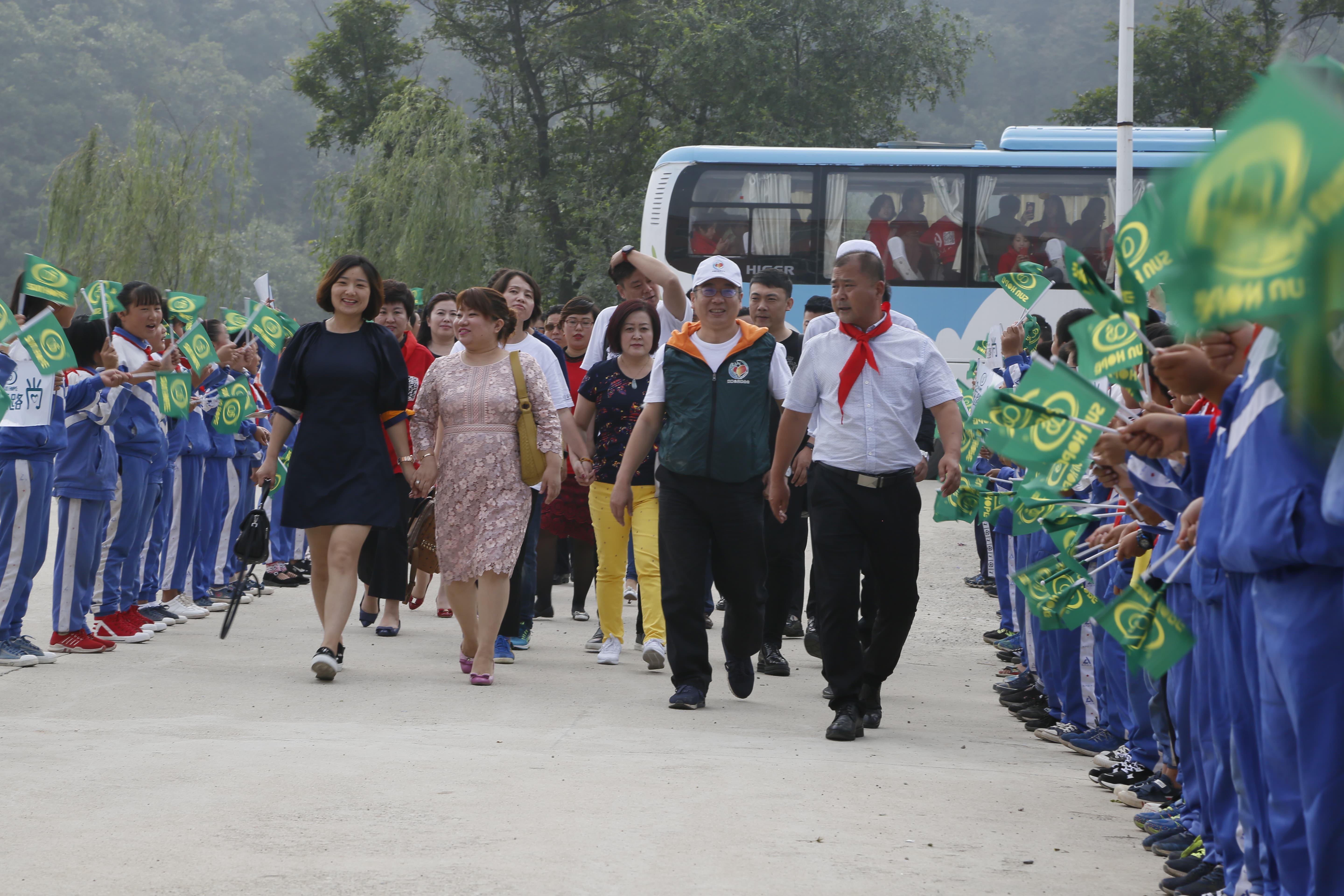 第115所 岫岩县前营镇万象城(中国)董波中心小学