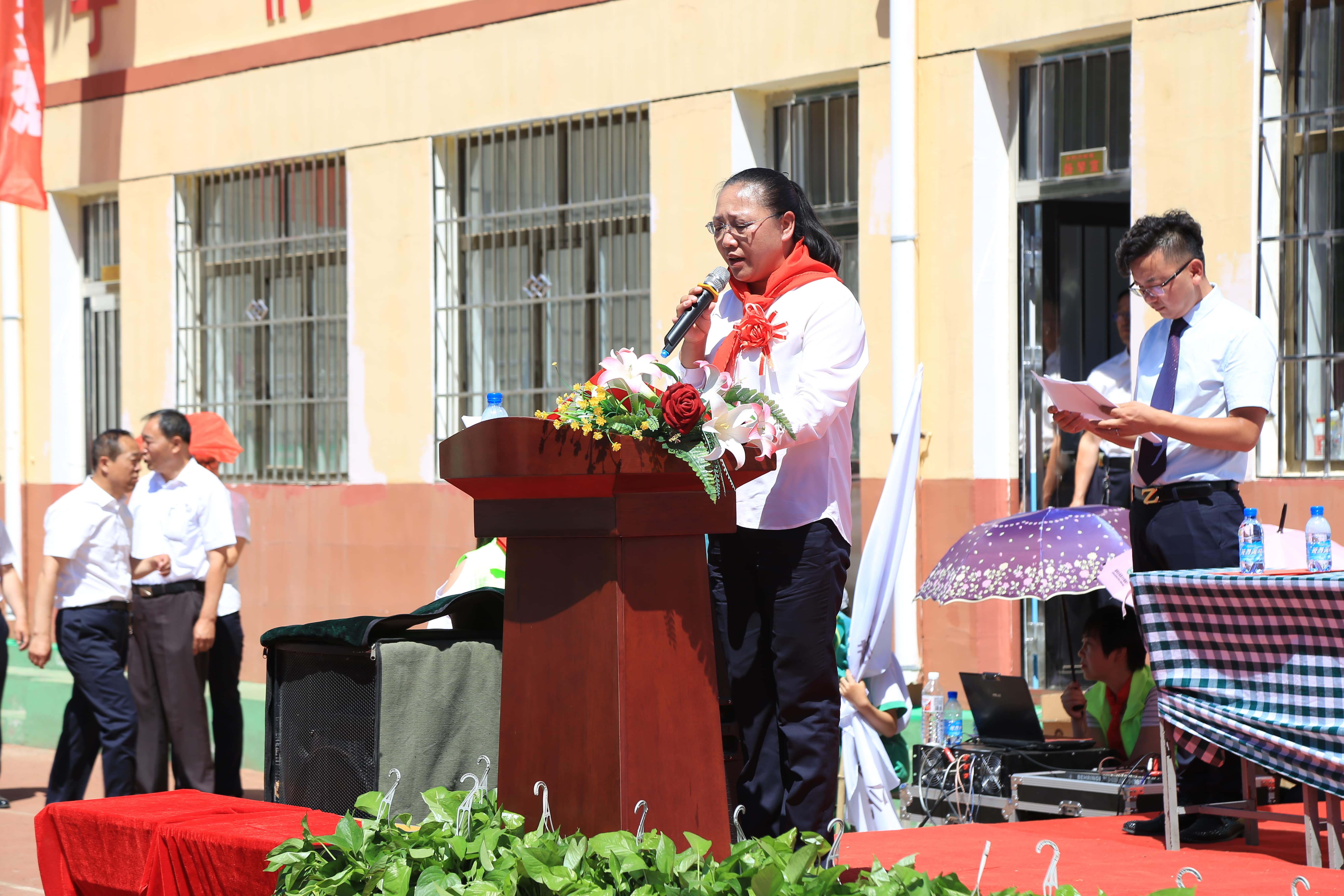 第157所 固阳县团结巷万象城(中国)刘金萍小学